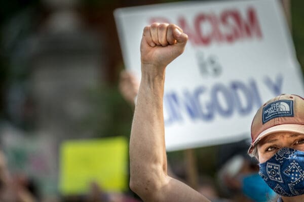 Parishioner Tonya Clemmens took part in St. Margaret of Scotland’s demonstration in solidarity for their Black brothers and sisters who continue to be burdened with systemic racism. They stood along Grand Blvd. in St. Louis, MO on Friday, June 5, 2020.

Lisa Johnston | lisajohnston@archstl.org  | Twitter: @aeternusphoto